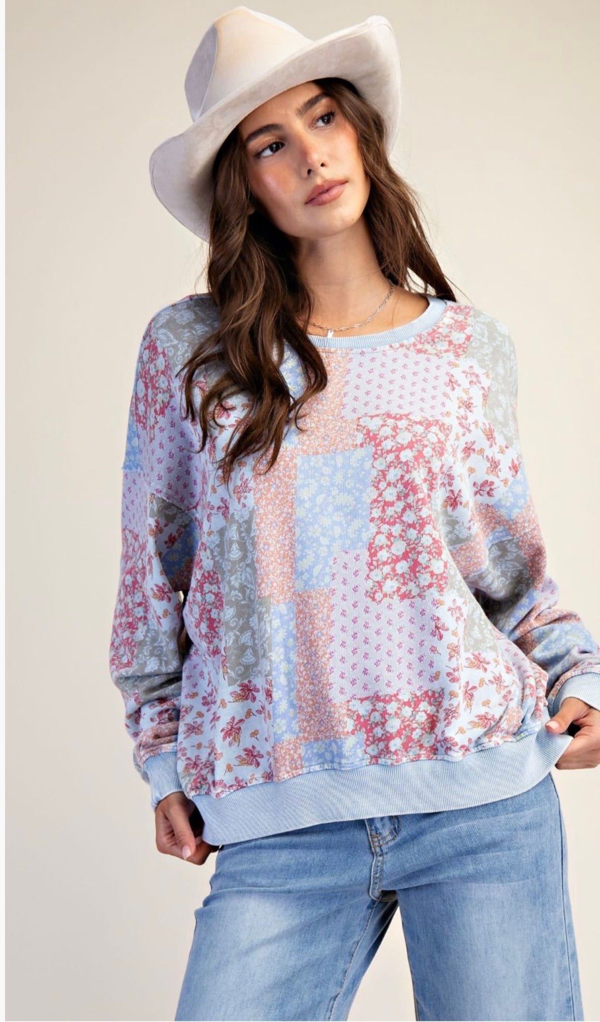 Easel Floral Pullover