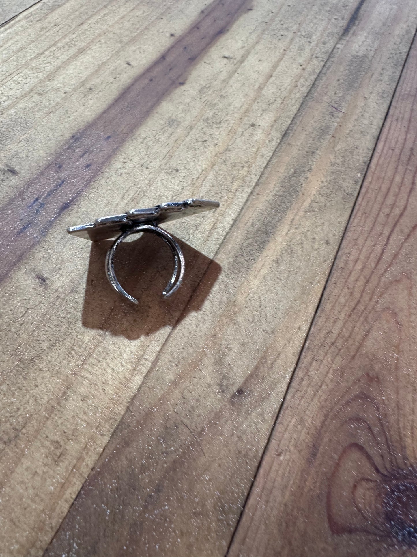 Playing card ring