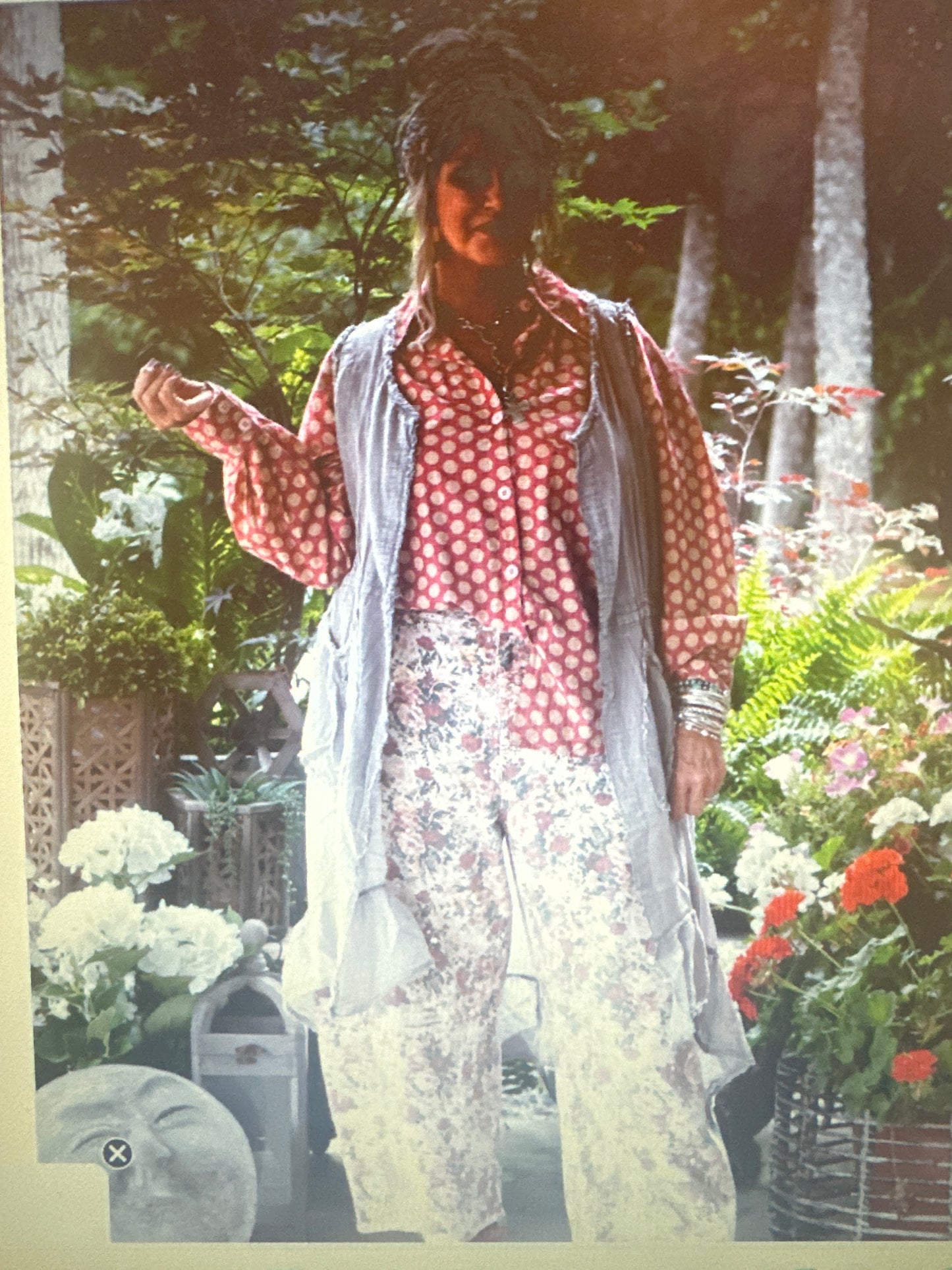 JG- Whispervine Vest