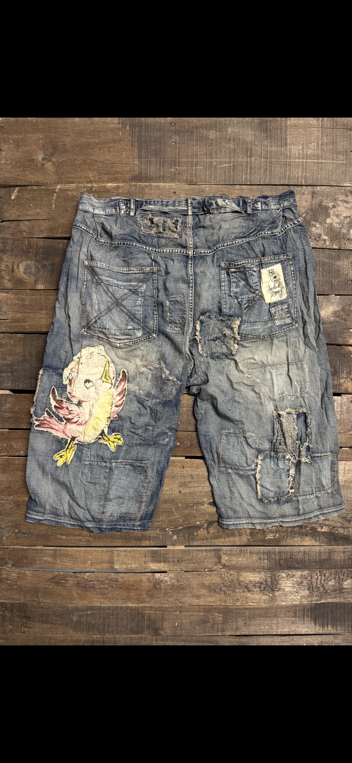 House Of Jaded - desert drift shorts flutter away limited supply