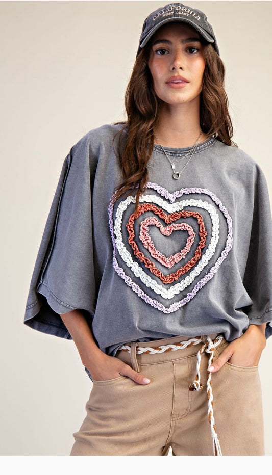 Easel Heart top
