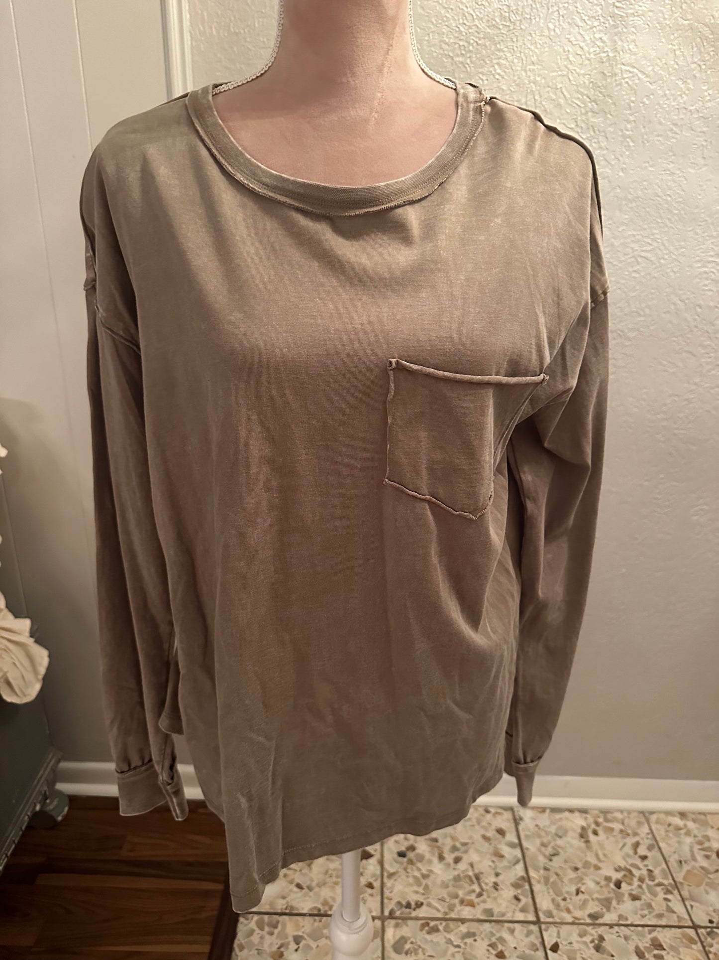 Easel long sleeve shirt