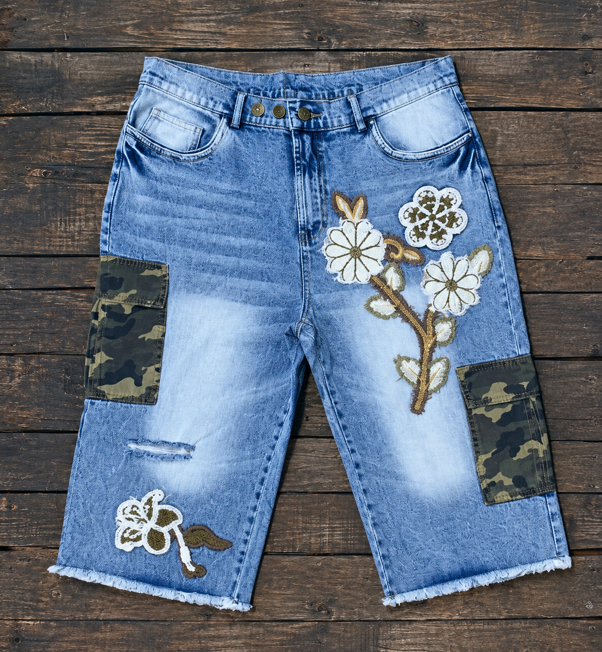 Hidden Trails Shorts
