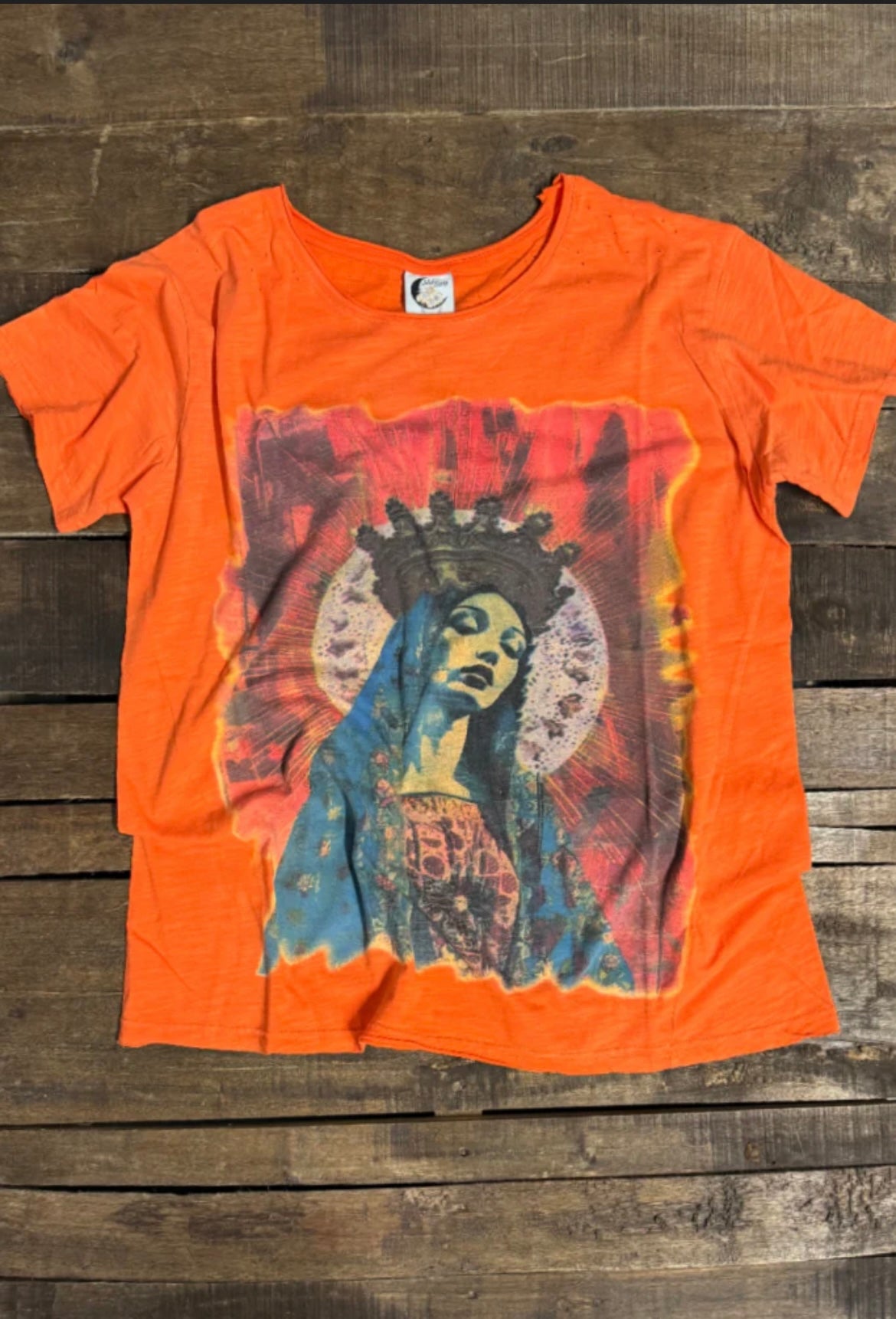 Moon Dance Tee - Loving Glow