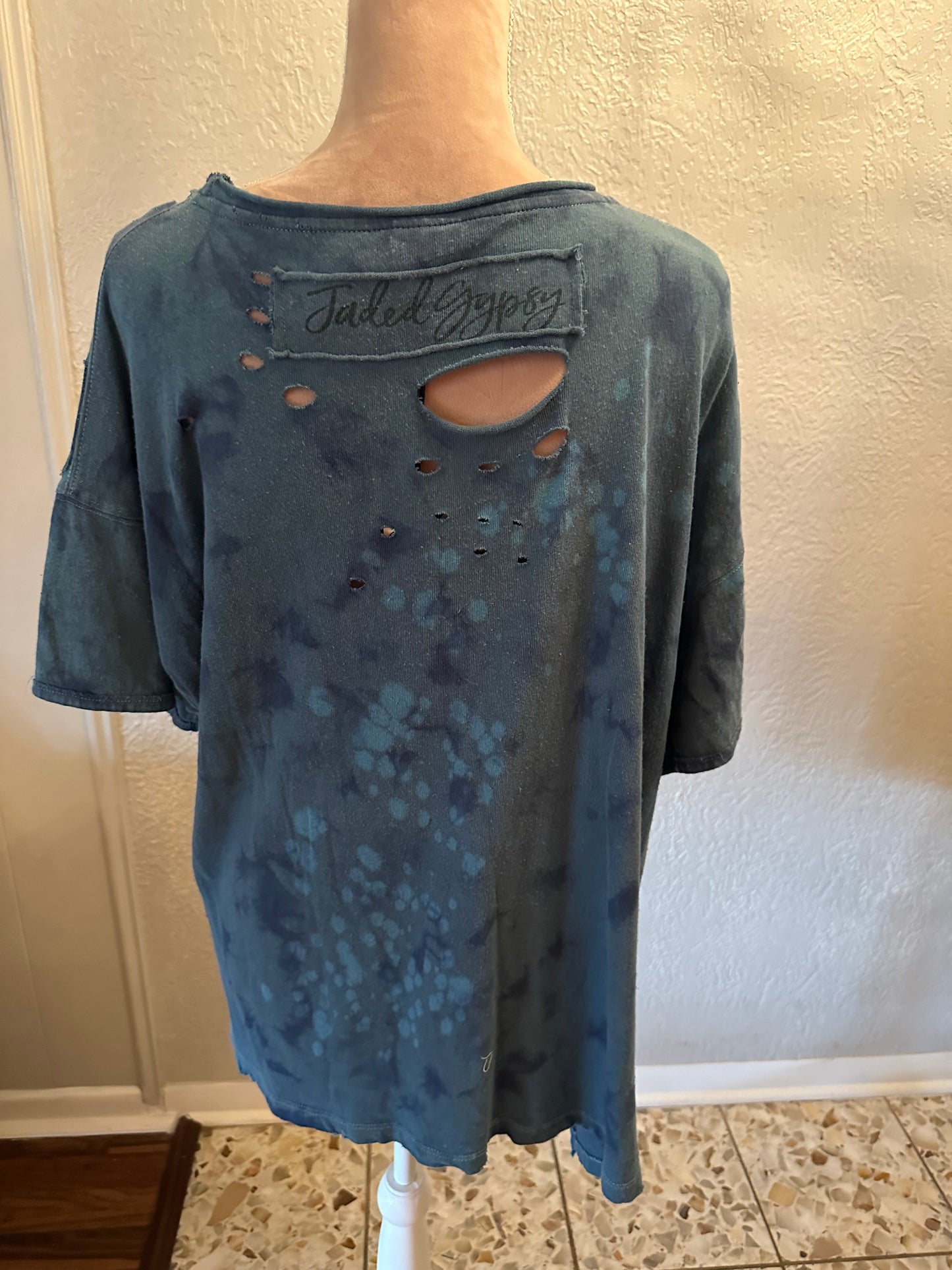 Jaded Gypsy Distressed Star Shirt