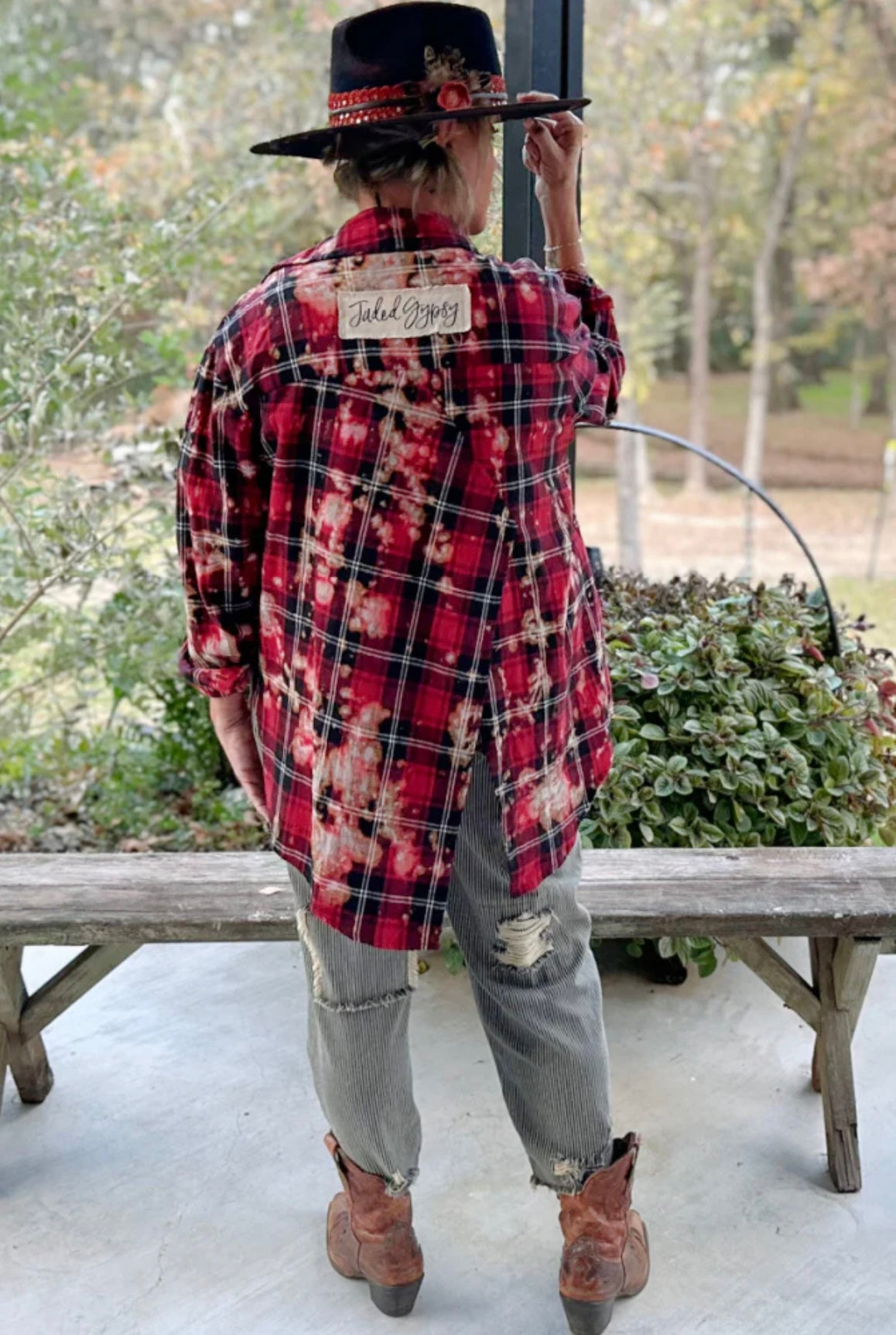 Early morning walk flannel Red & Black