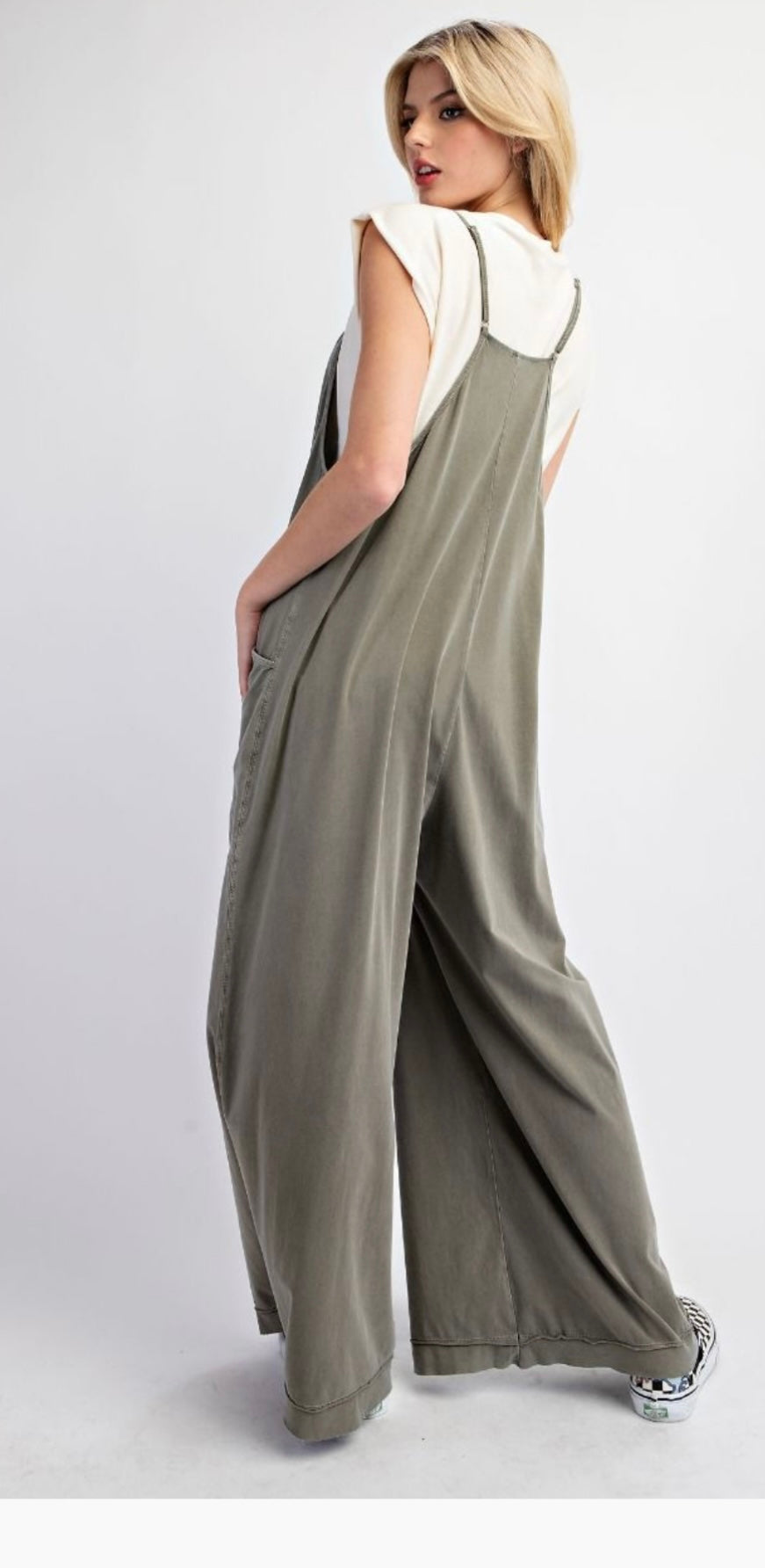 Easel Olive Grey Wide Leg Mineral Washed