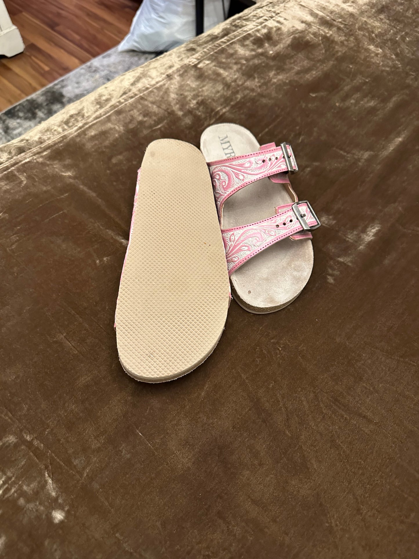 Myra Pink slide