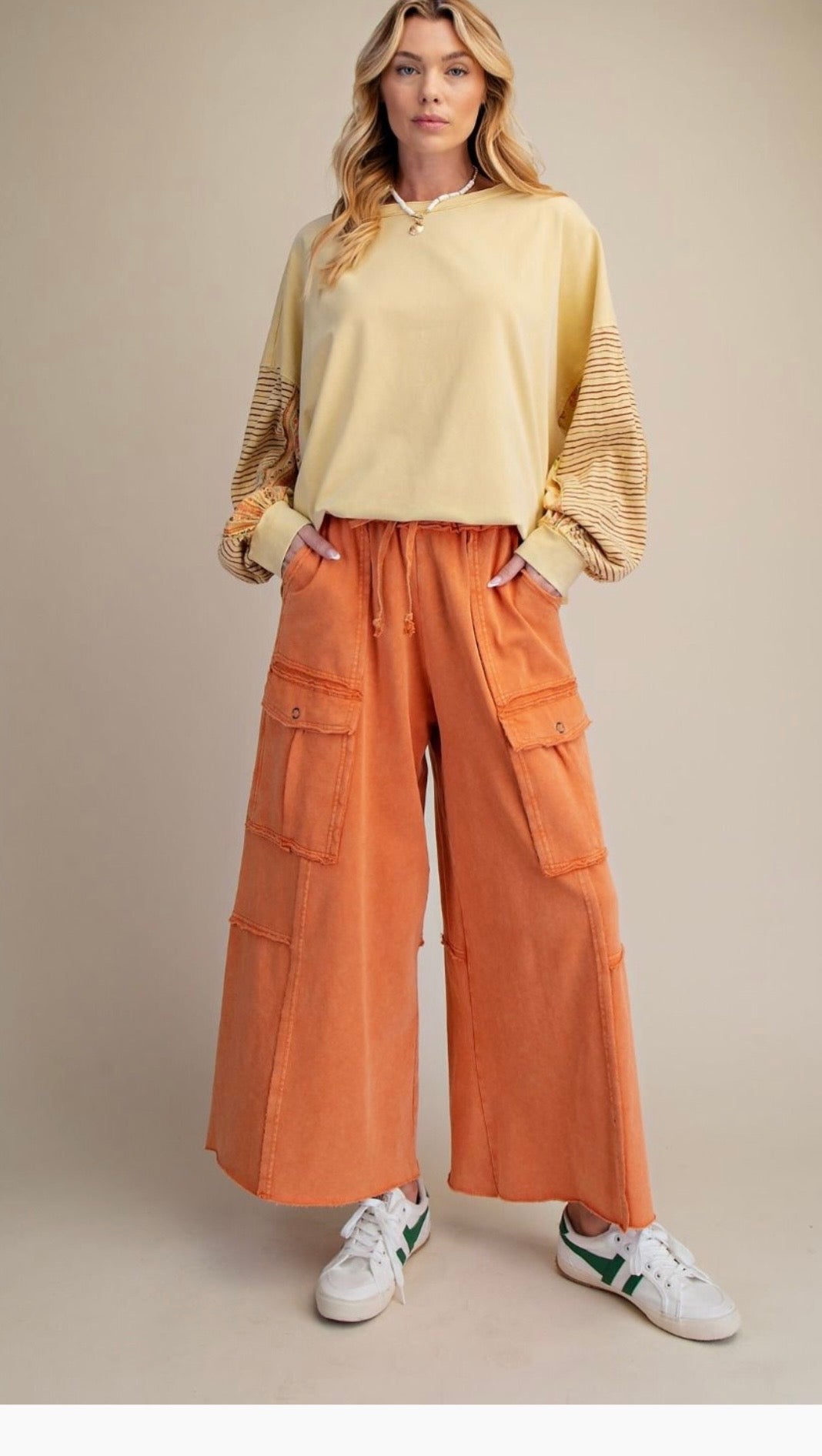 Easel pants