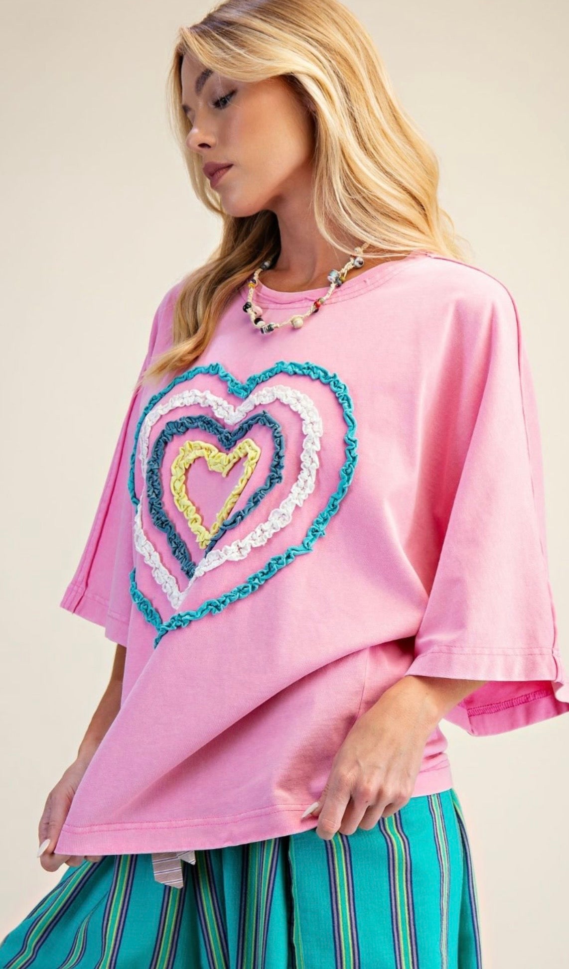 Easel Heart Top