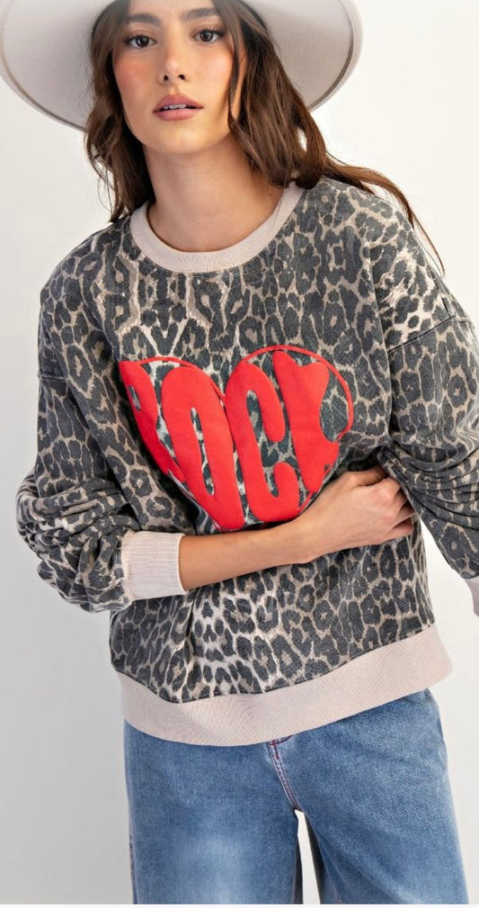 Easel Rock Heart Pullover