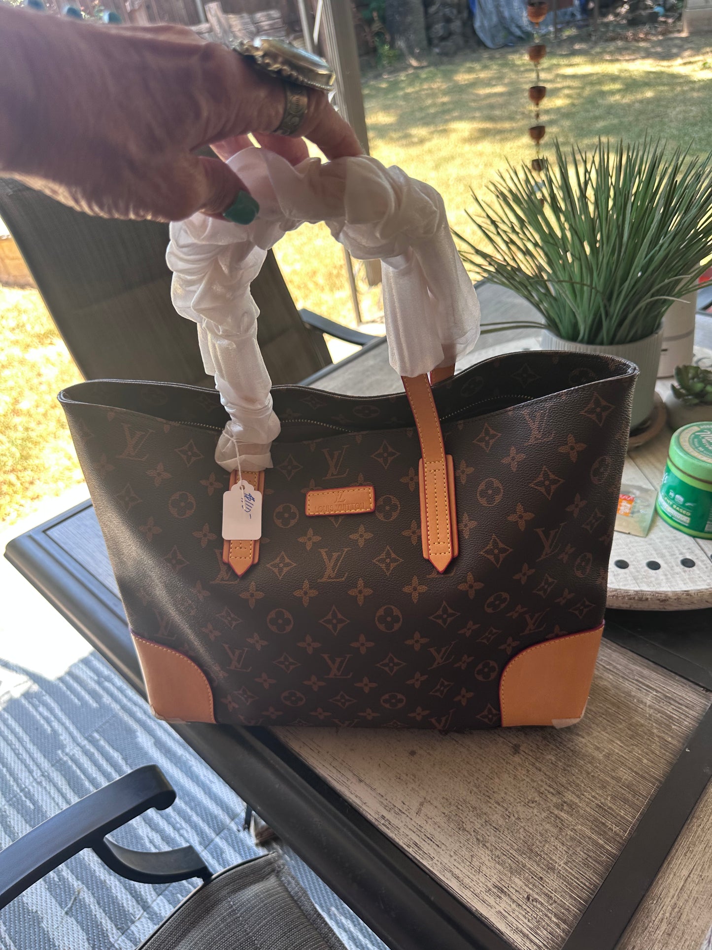Luxury Inspired shoulder bag -LV