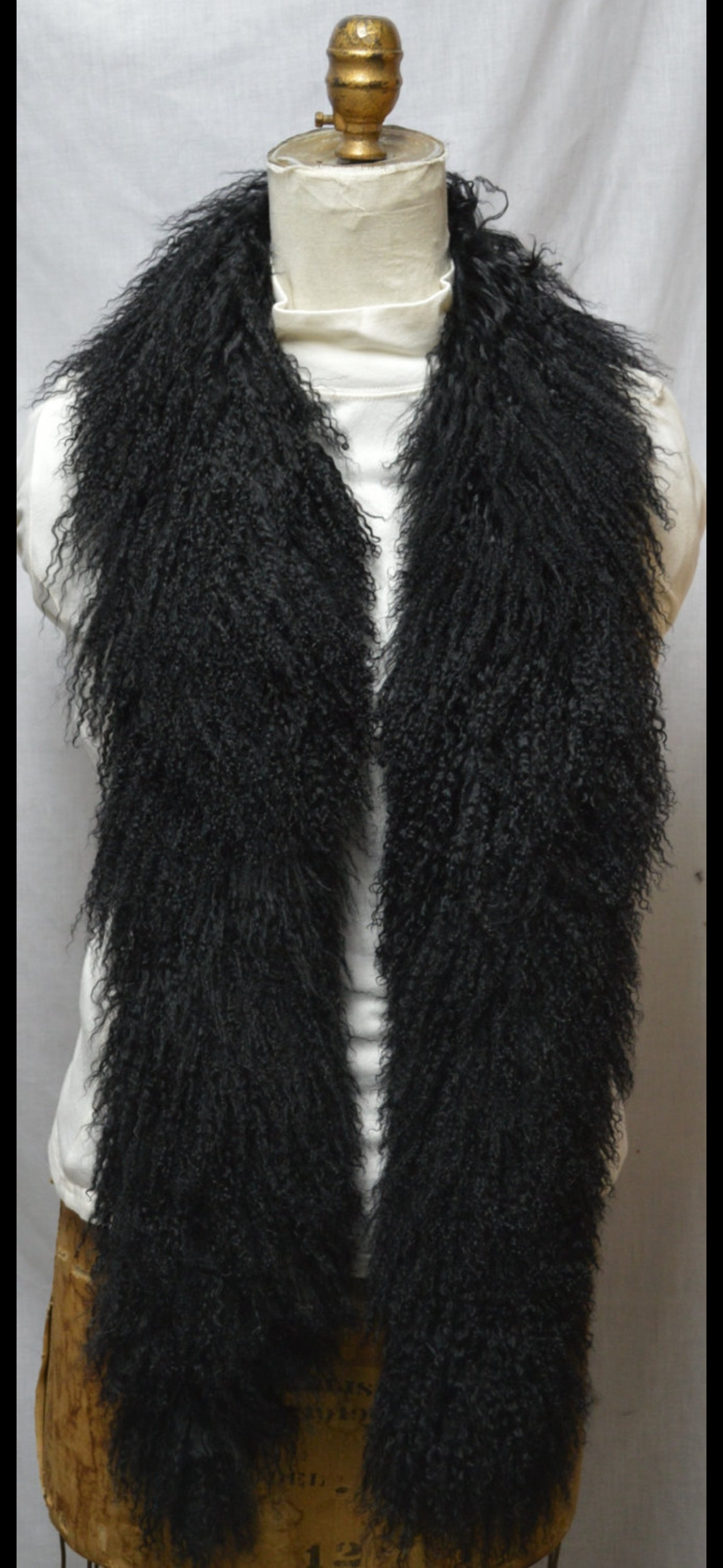 Art by Amy Tibetan Lamb Wool Boa — PRE-ORDER ( If you don’t see color you want ask, we may have it or can het it)