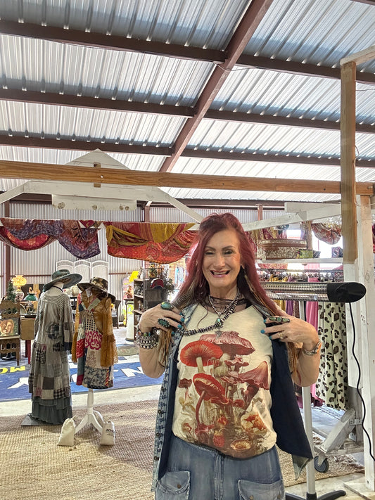 JG- Moon and Dance Mushroom