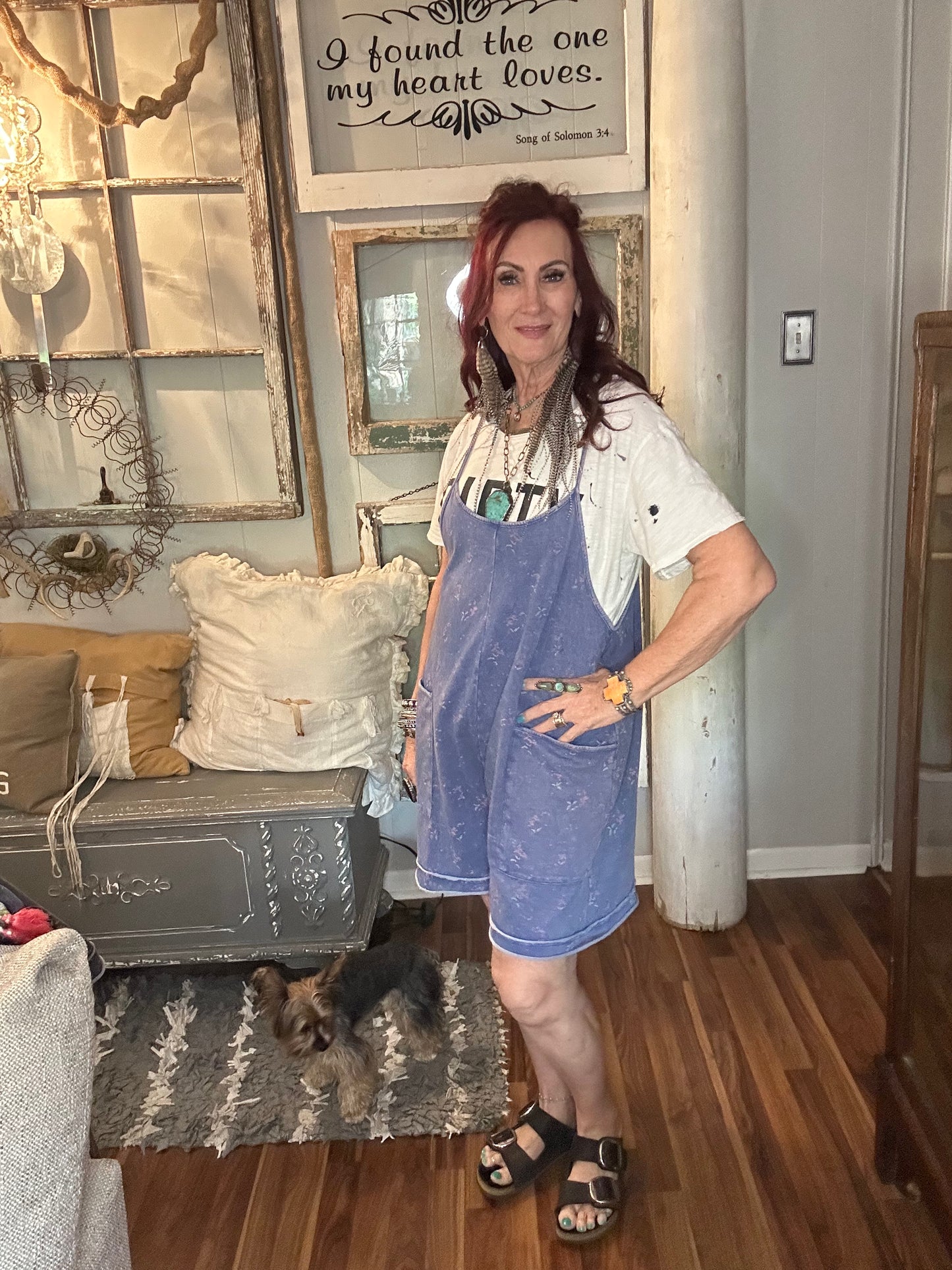 Easel short romper with flowers lt blue